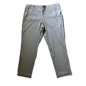CHICO’S Women's Pull-On Gray Pinstripe Ankle Cropped Pants Size 2.5 (14)